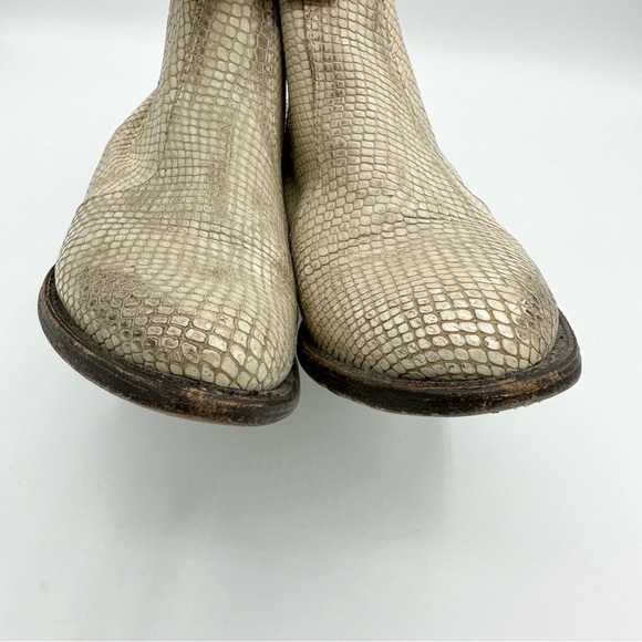 Freebird by Steven Lasso Ankle Boot white snake distressed cowgirl western - Picture 6 of 11